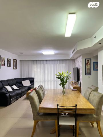 דירה, הצדף 18, נאות רבין, יבנה