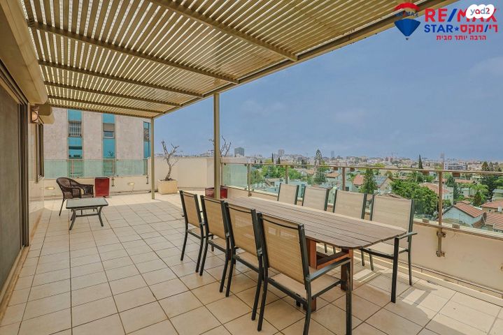 גג/ פנטהאוז, הרצליה הירוקה, נווה עובד, הרצליה