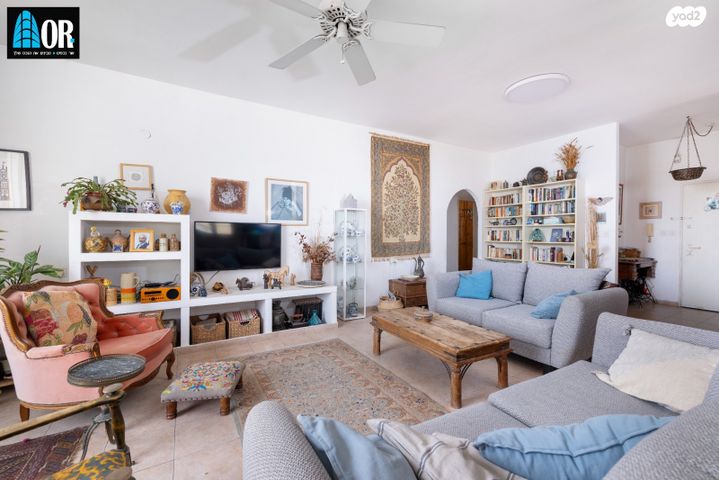 דירה, אליהו גלזר, א' / צפון מזרח העיר, רחובות