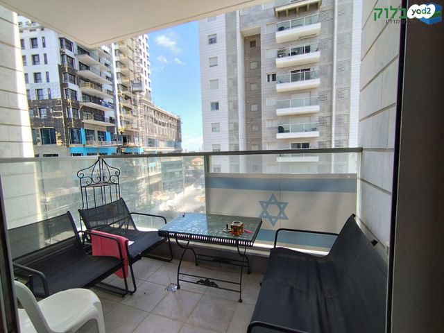 דירה, הרקפות, ראשון לציון