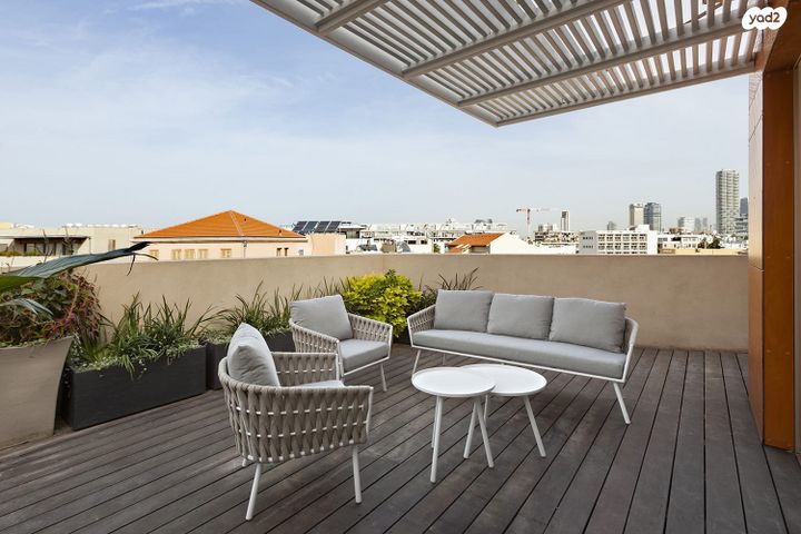 גג/ פנטהאוז, אלעזר בן עזריה, צפון יפו, המושבה האמריקאית-גרמנית, תל אביב יפו