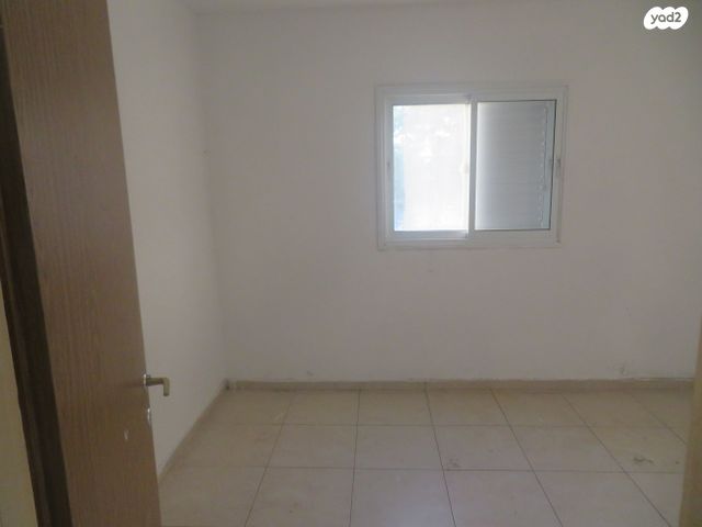 דירה, שדרות מלכי ישראל 149, הקוממיות, קרית גת