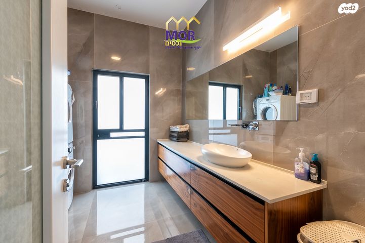 דו משפחתי, לויתן, נאות רבין, יבנה