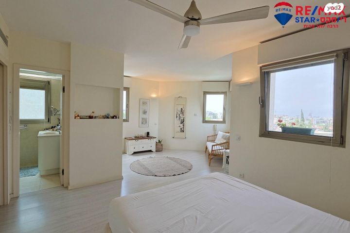 גג/ פנטהאוז, הרצליה הירוקה, נווה עובד, הרצליה