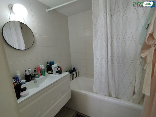 דירה, הרקפות, ראשון לציון