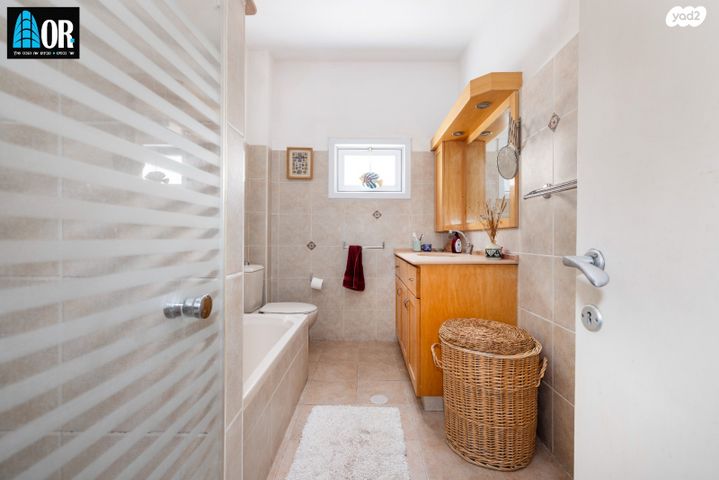 דירה, אליהו גלזר, א' / צפון מזרח העיר, רחובות