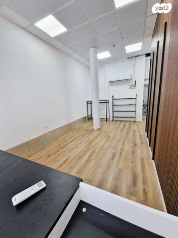 משרדים, גרינבוים, נווה עופר, תל כביר, תל אביב יפו