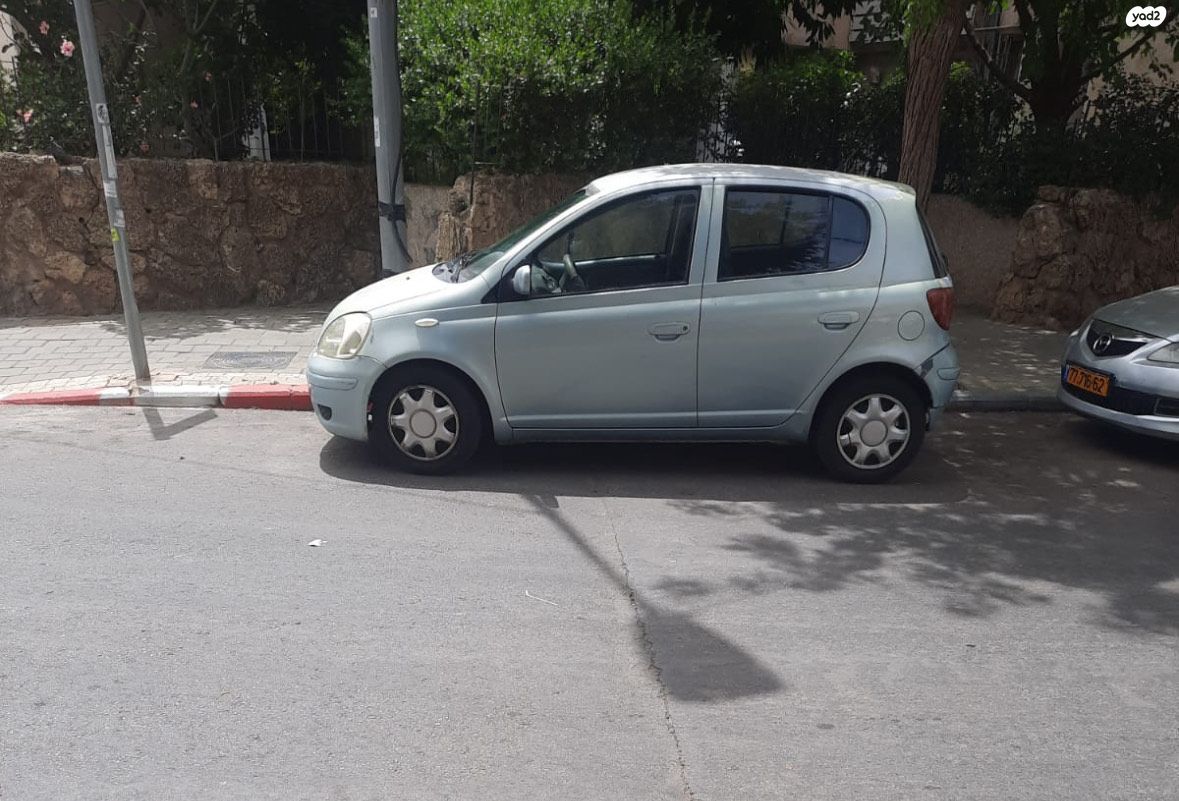 מודעת רכב טויוטה יאריס