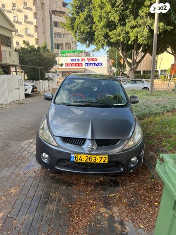 מודעת רכב מיצובישי גרנדיס