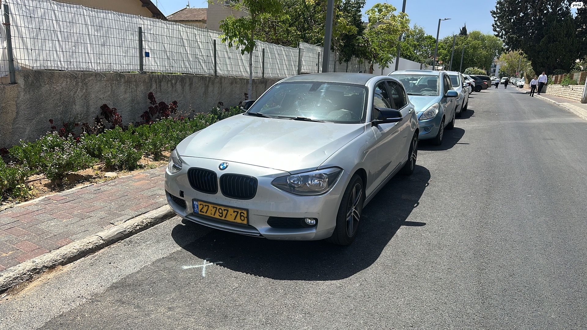מודעת רכב ב מ וו סדרה 1