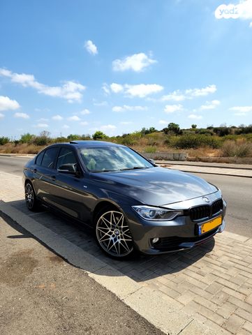 מודעת רכב ב מ וו סדרה 3