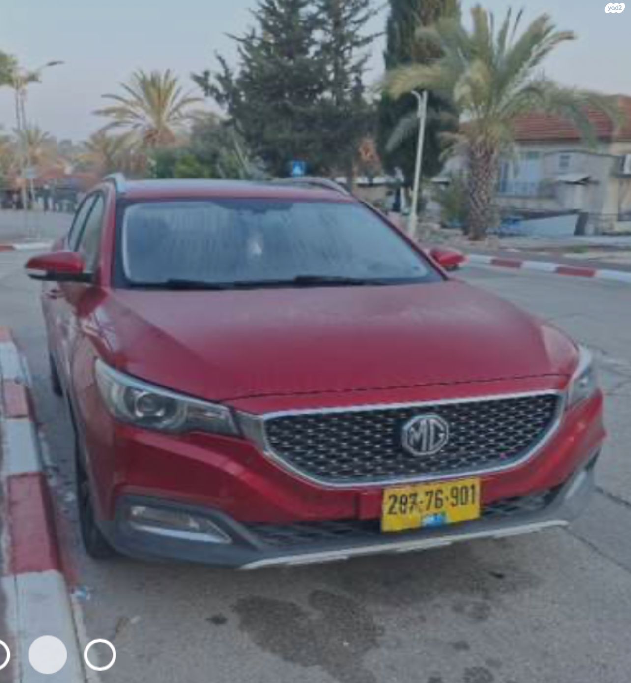 מודעת רכב אם ג'י ZS