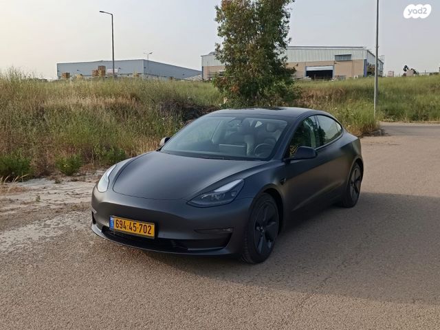 טסלה מודל 3