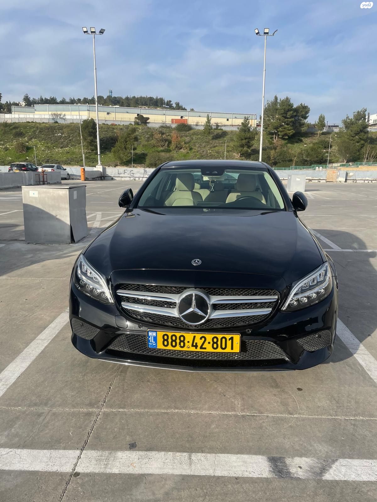 מודעת רכב מרצדס-בנץ C-class