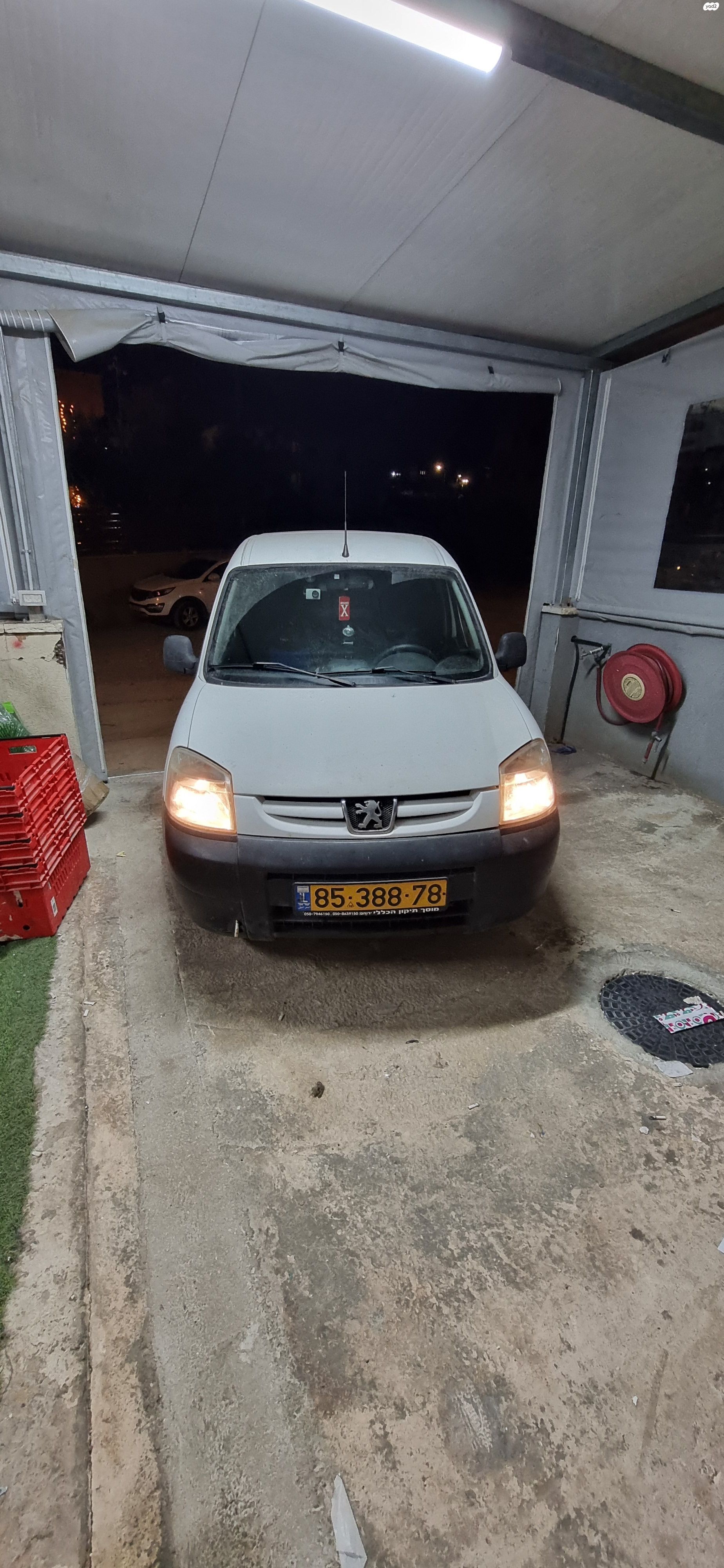 מודעת רכב פיג'ו פרטנר