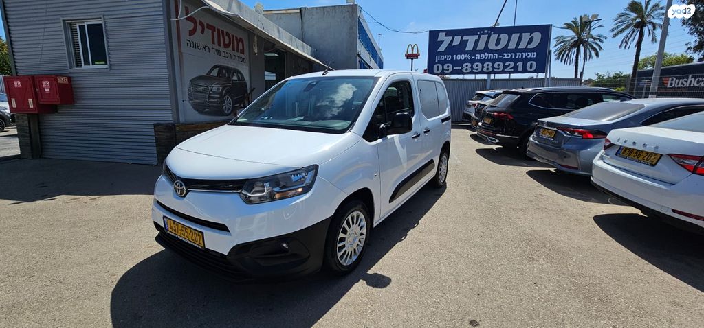 מודעת רכב טויוטה פרואייס סיטי