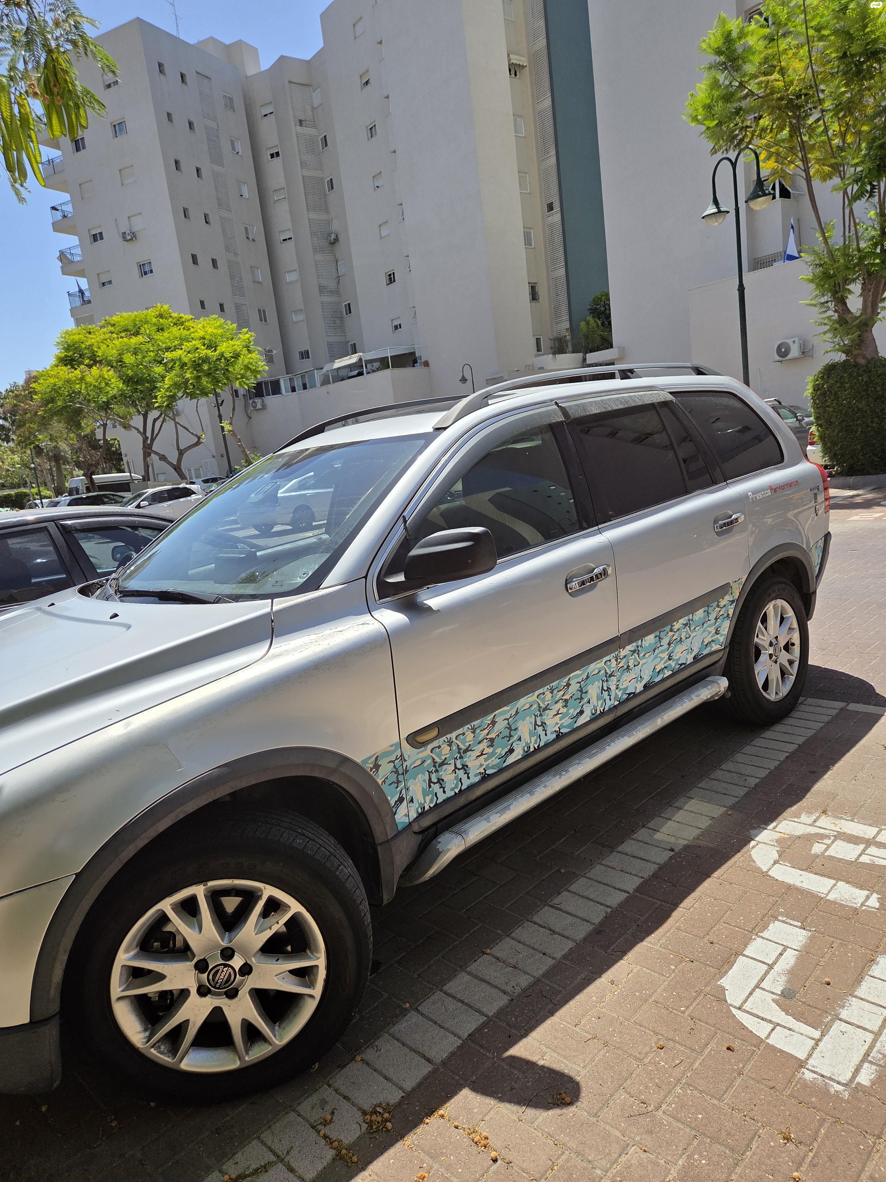 מודעת רכב וולוו XC90