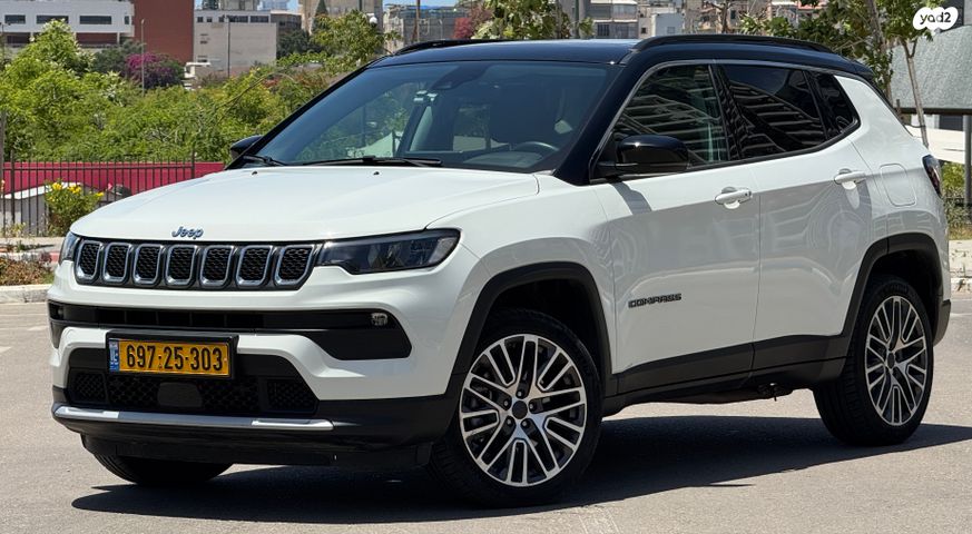 מודעת רכב ג'יפ קומפאס