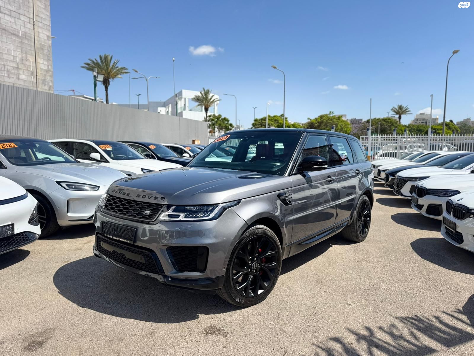 מודעת רכב לנד רובר ריינג' רובר ספורט