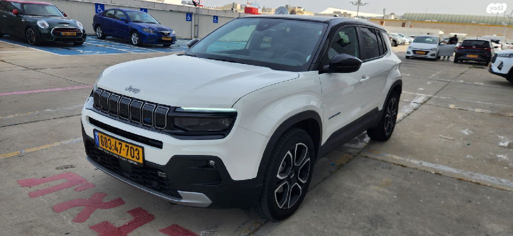 מודעת רכב ג'יפ אוונגר