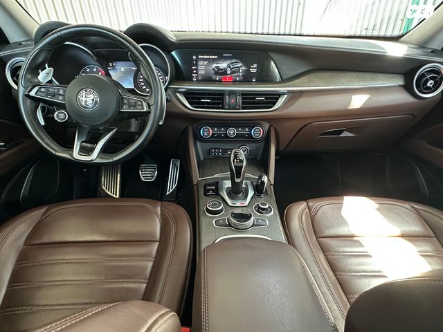 אלפא רומיאו סטלביו