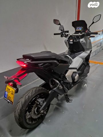 הונדה X-ADV750