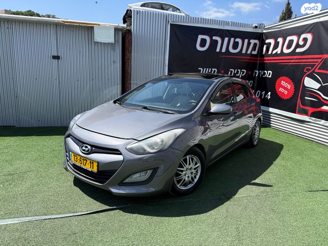 יונדאי i30