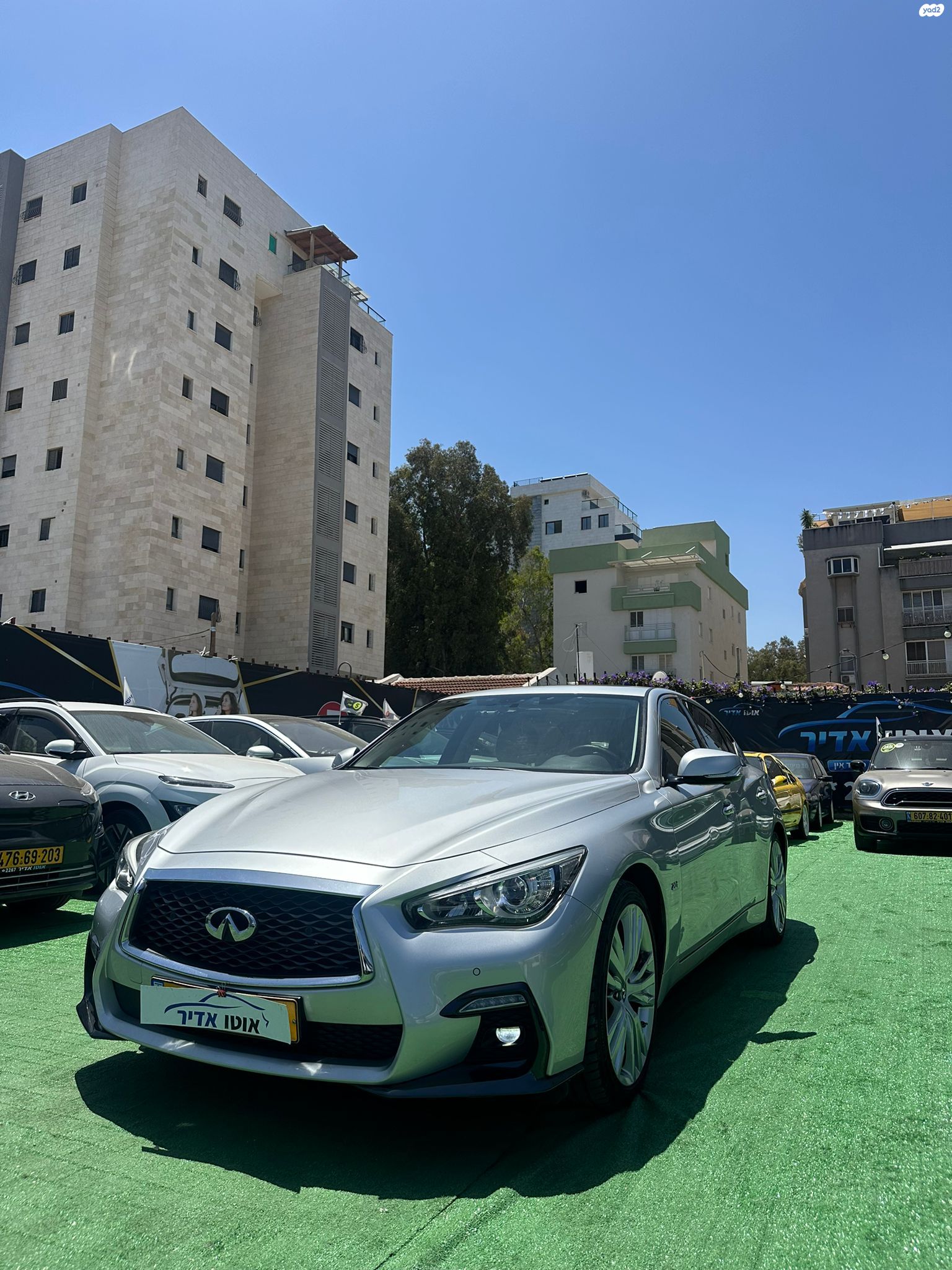 מודעת רכב אינפיניטי Q50