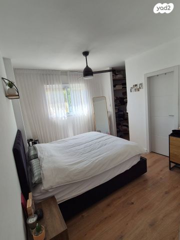 דירה, הקירטון 7, נופי סלע, מעלה אדומים