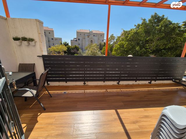 דירה, הקירטון 7, נופי סלע, מעלה אדומים