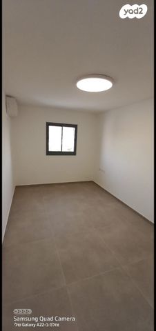 דירה, אברהם שטרן 10, קרית היובל, ירושלים