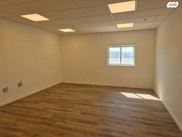 משרדים, המלאכה 4, אזור תעשיה צפון, לוד