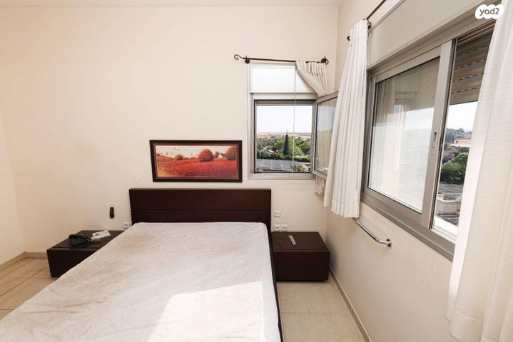 גג/ פנטהאוז, סמטת שחף, כפר סבא הצעירה, כפר סבא