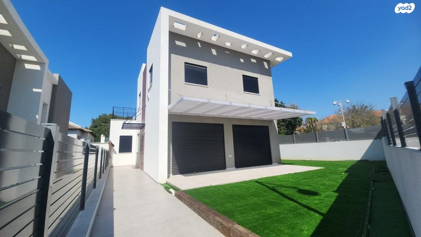 בית פרטי/ קוטג', יפה נוף, פרדס חנה כרכור