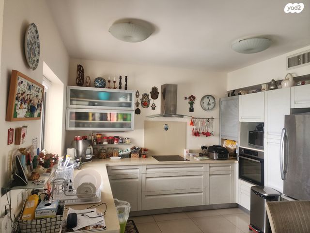 דירה, ישעיהו הנביא 18, הנביאים, מודיעין מכבים רעות