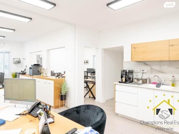 בית פרטי/ קוטג', יוסף ויתקין, נאות גנים, נתניה