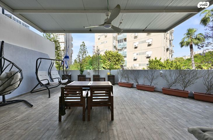 חיל ההנדסה 11