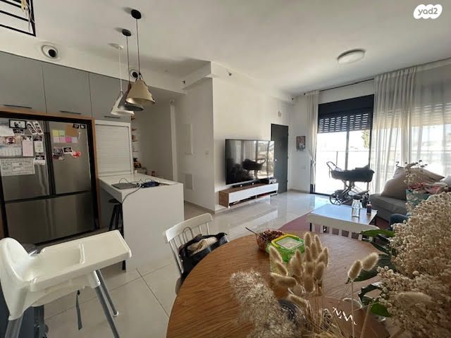 גג/ פנטהאוז, עין גנים, עין גנים, פתח תקווה