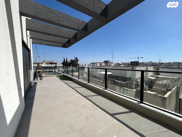 גג/ פנטהאוז, עין גנים, עין גנים, פתח תקווה