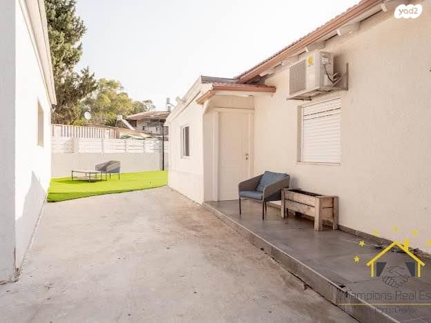 בית פרטי/ קוטג', יוסף ויתקין, נאות גנים, נתניה