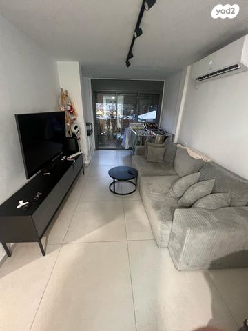 דירה, עירית 18, נווה גולן, יפו ג', תל אביב יפו