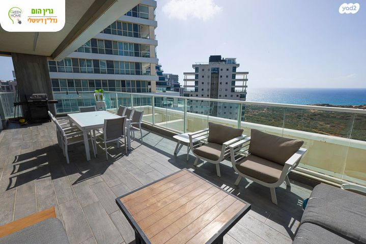 גג/ פנטהאוז, עוזי חיטמן 3, עיר ימים, נתניה