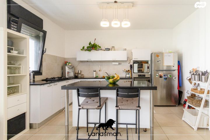 דירה, שדרות בן גוריון 9, פסגות אפק, ראש העין