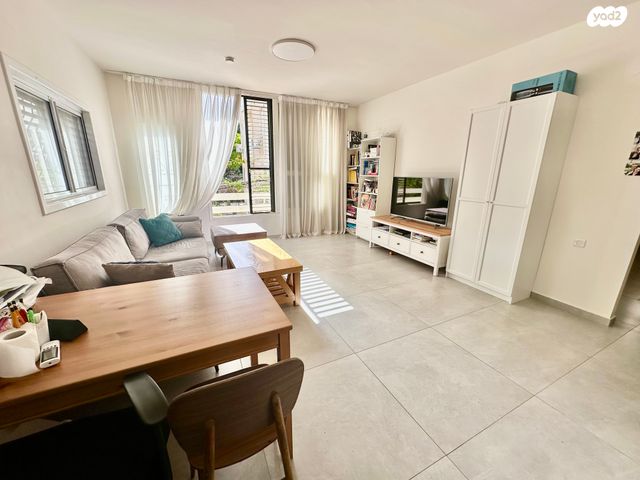 דירה, מרכז, הרצליה