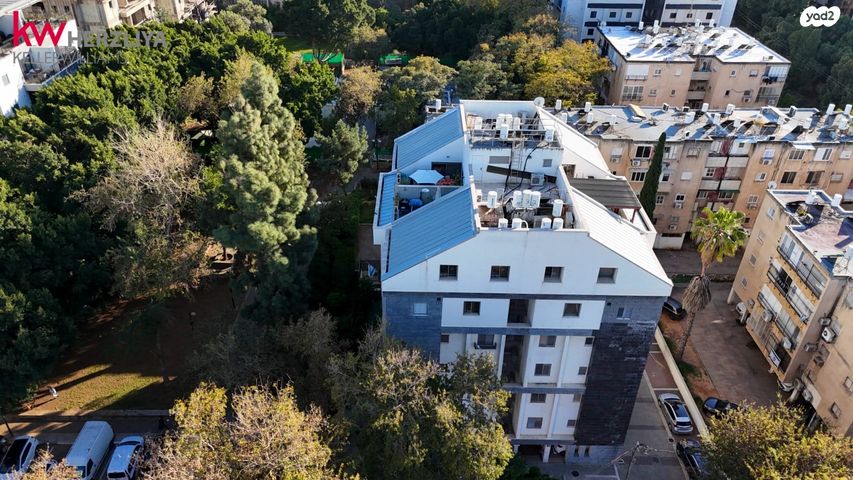 דופלקס, כפר סבא