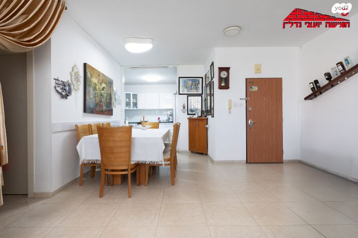 דירה, רוטשילד, רמב"ם, ראשון לציון