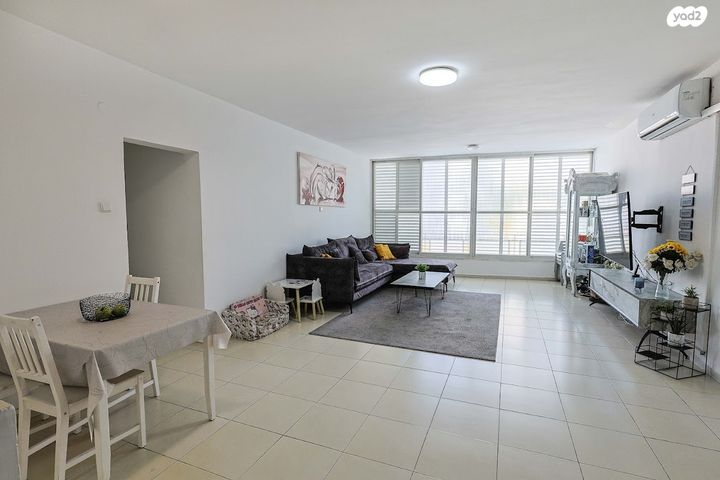 דירה, רמתיים, הוד השרון