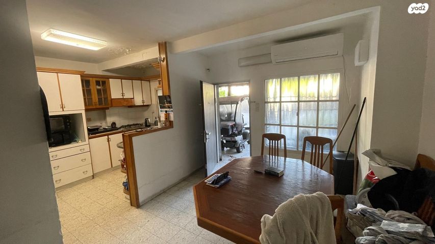 דירת גן, ההגנה, קרית ביאליק