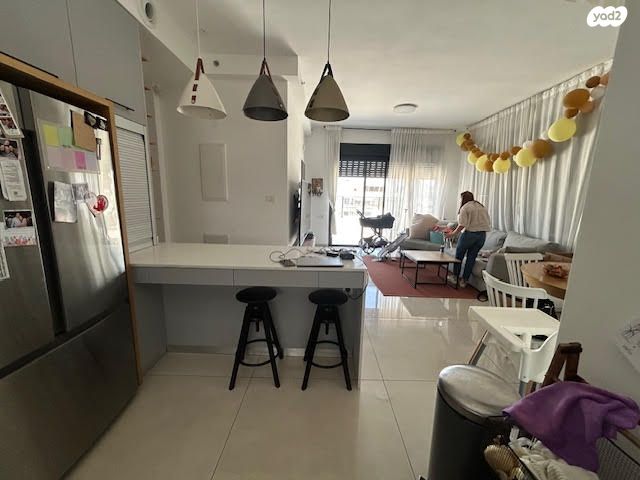 גג/ פנטהאוז, עין גנים, עין גנים, פתח תקווה