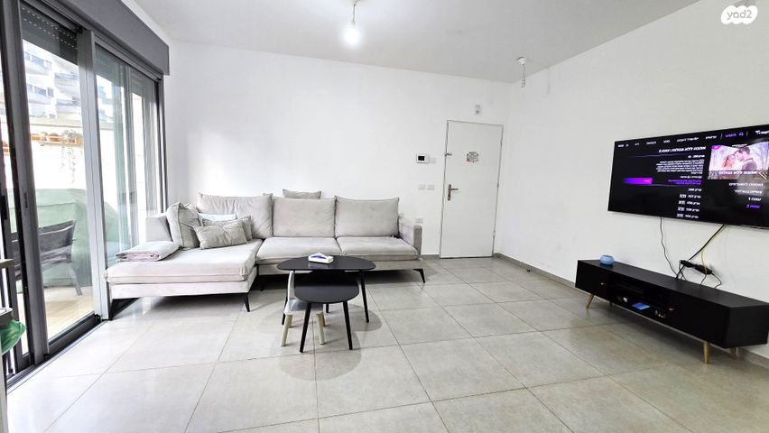 דירת גן, דרך האילנות, גדרה